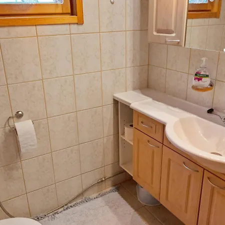 Tunturitaehti By Interhome *